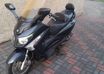 SKUTER 125 SYM GTS EVO