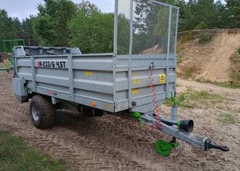 Sprzedam rozrzutnik Cynkomet N-233/6 4.5 t pierwszy właściciel