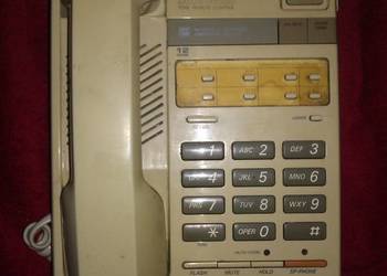 Telefon stacjonarny z sekretarką na mikrokasety Panasonic KX—T2395 Easa Pho