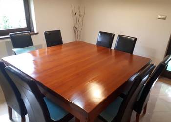 Duży drewniany stół do jadalni 180 x 180cm