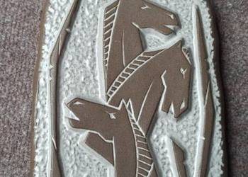 Kafel ceramiczny. Głowy- 3 konie. Do powieszenia.  Szwedzk Kafel ceramiczny. Głowy- 3 konie. Do powieszenia.  Szwedzk