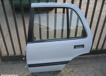 mitsubishi lancer 88-91r drzwi tył lewe sedan