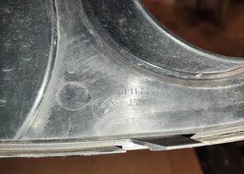 Atrapa zderzaka osłona halogenu prawa , 51117294684