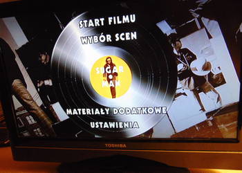 TV Toshiba z wbudowanym odtwarzaczaczem DVD
