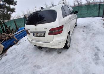 Sprzedam mercedes b180 2.0 Diesel 2006r