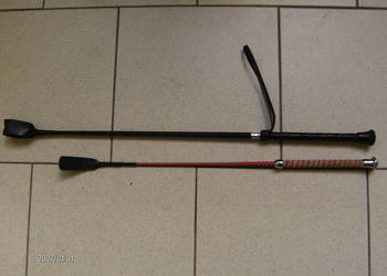 2 baty " skokowe " o długości 55cm i 65 cm produkcji angielskiej .