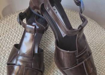 Jak nowe wizytowe  buty Pollini skóra naturalna brązowa obcas niski wiosna