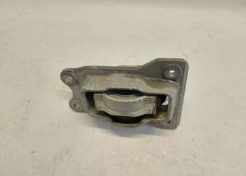 VOLVO XC90 II D5 Poduszka mocowanie silnika 31339949 VOLVO XC90 II D5 Poduszka mocowanie silnika 31339949