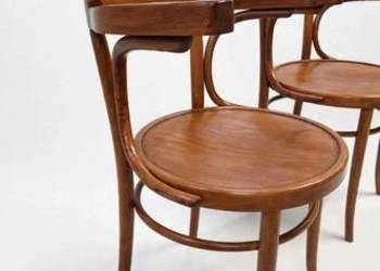 Krzesła gięte by Thonet
