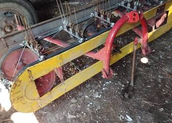 Przetrząsaczo -zgrabiarka