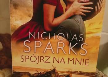 Sparks książki Spójrz na mnie księgarnia Praga Warszawa okaz