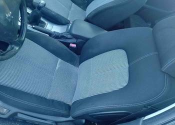 Komplet foteli z kanapa tylnia do peugeot 407sw kombi