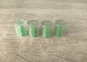 Nakrętki na wentyle świecące