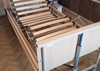 Łóżko rehabilitacyjne elektryczne na pilota