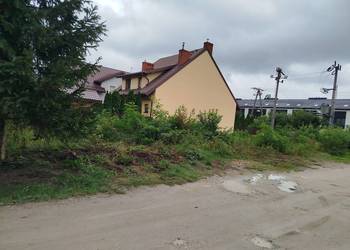 Sprzedam działkę w Markach budowlaną
