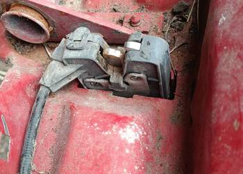 BMW 5 e34 (1990),ZAMEK  MASKI.