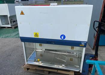 komora laminarna Esco AC2-4E1