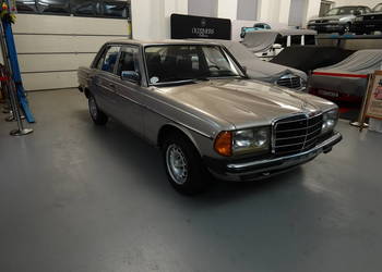 Mercedes W123 240D - Śliczny i Zdrowy Egzemplarz, przyjechał z Grecji