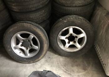 Felgi z oponami suzuki jimny lato stan idealny opon