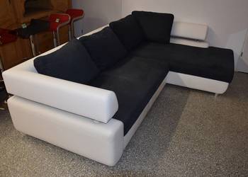 kanapa narożna z funkcją spania