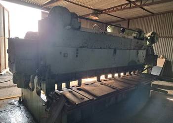 OKAZJA: Na sprzedaż Nożyce gilotynowe OKAZJA: Na sprzedaż Nożyce gilotynowe