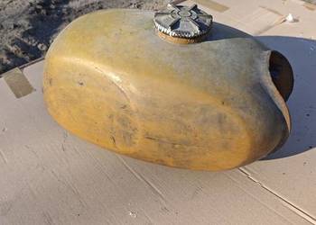 Zbiornik Bak WSK 125 175 Garbuska Korek Dobry Stan Gwint Kranika Okej