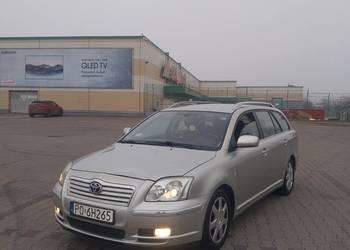 Toyota Avensis 1.8 benzyna/idealny stan/zadbane/niski pzebieg
