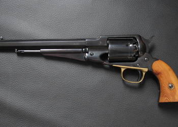 Remington SANTA BARBARA  kal. 44 czarnoprochowy rewolwer