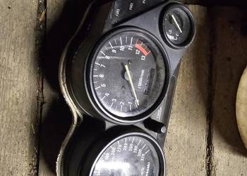 Kawasaki ZZR 600 licznik prędkościomierz zegar zegary ZZR600 obrotomierz