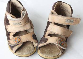 Sandałki brązowe, sandały, buty, roz. 22, aktualne