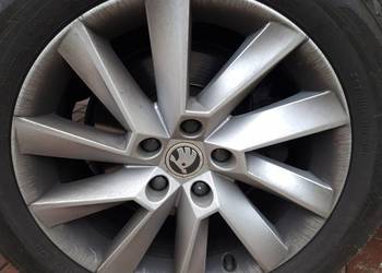 Koła 17" skoda superb 3 opony zimowe