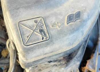 Osłona obudowa skrzynka bezpieczników Peugeot 307