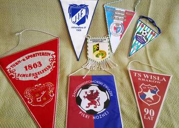 Zestaw proporczyków sportowych - Szczecin, Wisła Kraków, Bełchatów, PRL