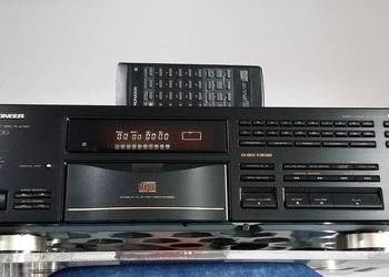 Referencyjny odtwarzacz CD Pioneer PD 8700 z pilotem Referencyjny odtwarzacz CD Pioneer PD 8700 z pilotem