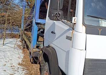 Mercedes 1320 autotransporter