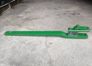 Zaczep dolny listwa John Deere