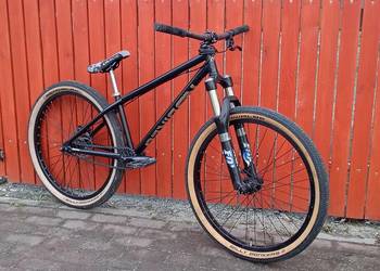 NS bike metropolis 3 fox 36 hassns industry nine magura burtec