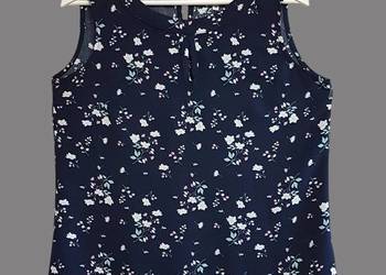 Damska bluzka granatowa w kwiaty na ramiączkach Greenpoint 40/L