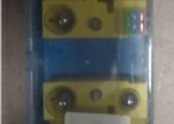 Kasetka z zestawem żarówek zapasowych hella 24v Kasetka z zestawem żarówek zapasowych hella 24v