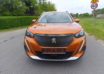 Peugeot 2008 1.2Benz 2020r Allure