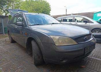 Ford mondeo kombi 1,8 benzyna klima