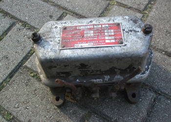 Stary regulator napięcia 6v do samochodów amerykańskich