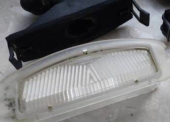 Oświetlenie tablicy rejestracyjnej Nissan Micra K12