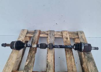 PÓŁOŚ Kia Ceed 1.6 16V PRAWA PRZEDNIA _ półośka prawy przód 49500-1H210