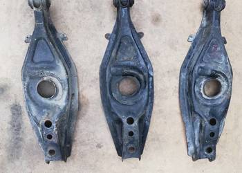 Mercedes 124 190 wahacz tylny dolny lewy prawy