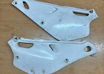 Boczki tylne plastiki Yamaha YZ 80 85