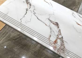 Płytki na schody 120x30 MARMUR POŁYSK zaokrąglenie