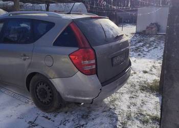 Kia cee'd 1.6 crdi pali jeździ 6 biegów