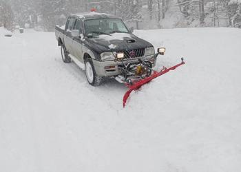 Odśnieżanie dróg parkingów