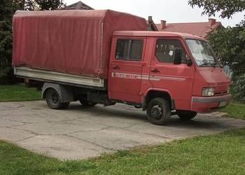 Nissan 6 osobowy ład.1250kg